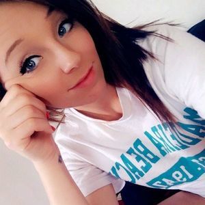 Meet your Posher, Cassie